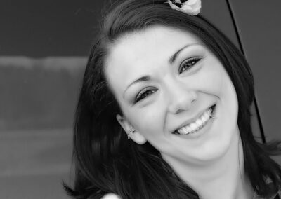 Dentist Topeka KS | Are Dental Veneers Right for Me?